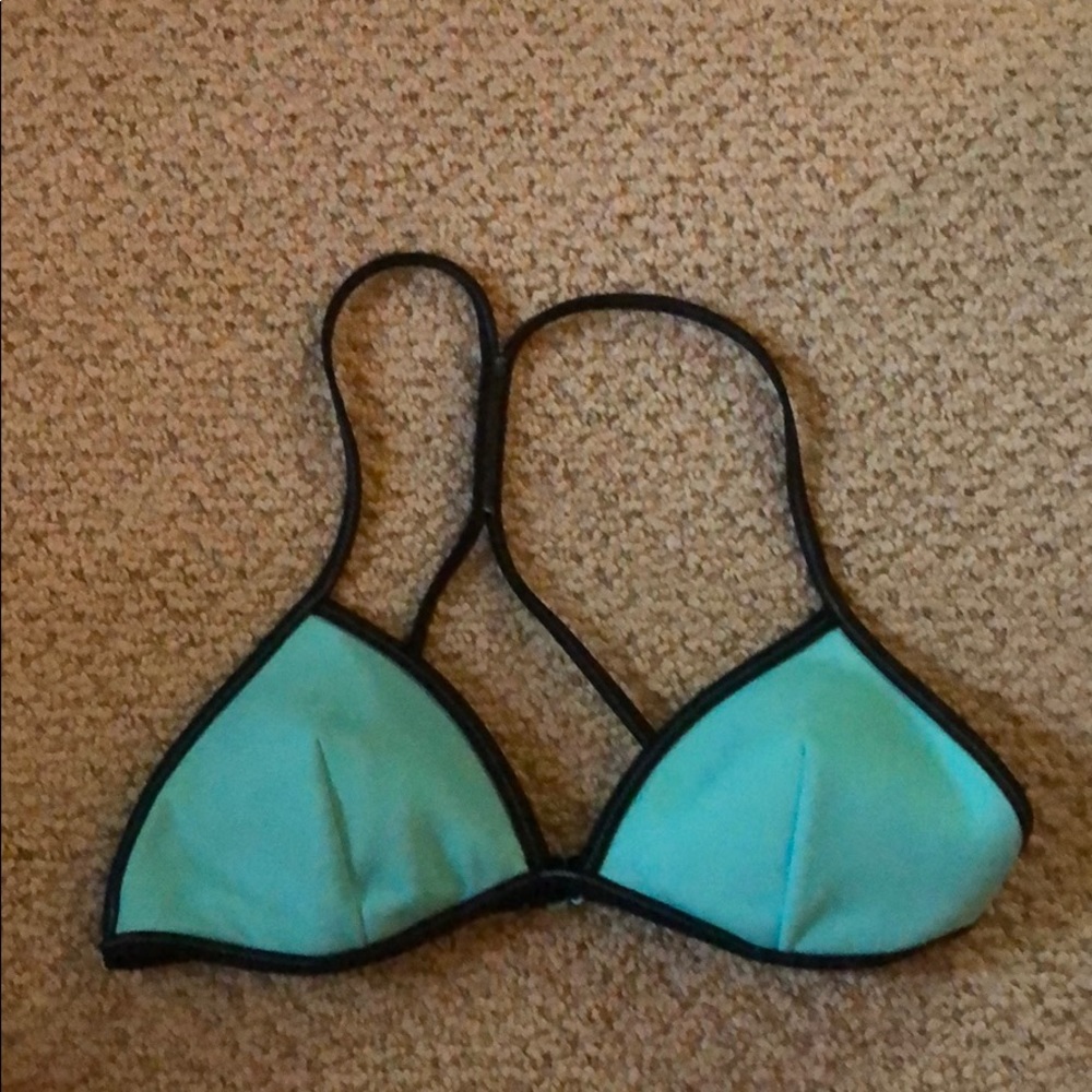 I wear a size D bra and this was too small for me